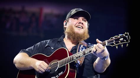 Luke Combs Mitchell Tenpenny And Drew Parker Metlife Stadium East