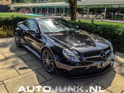 Mercedes c63 amg black series interior