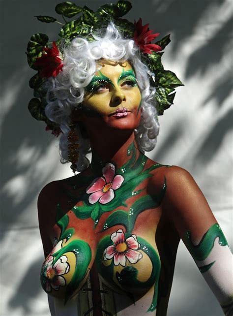 Best Cool Female Body Paint Models With Photos