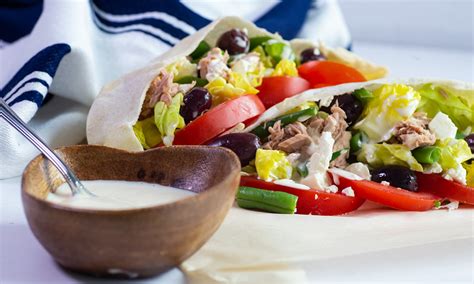 Tuna Salad In Pita Pockets Ocean S