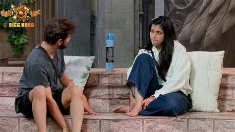 Bigg Boss Update Aishwarya Ne Ki Ankita Ki Mimicry Ankita Ne Isha