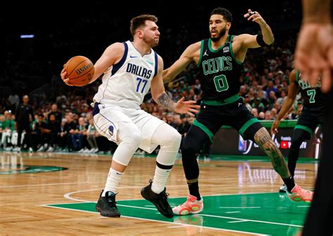 Celtics Avoid Collapse Defeat Mavericks To Take 3 0 Lead In Nba Finals