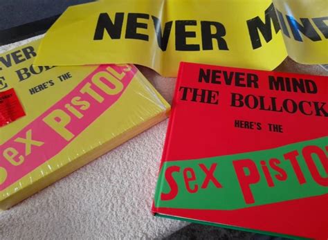 NEVER MIND THE Bollocks Here S The Sex Pistols 35Th Anniversary Box Set 2012 80 80 PicClick UK