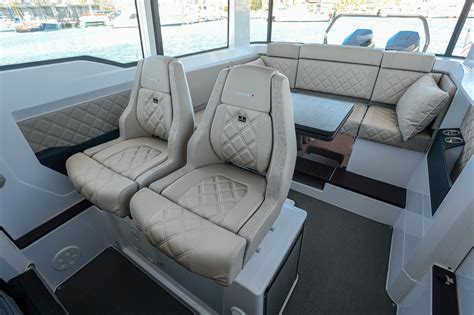 Axopar Xc Cross Cabin Aft Cabin Center Console For Sale