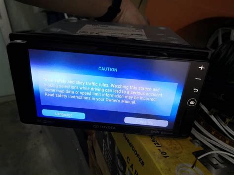 Toyota Vios Ncp Original Touch Screen Player With Navigation Auto