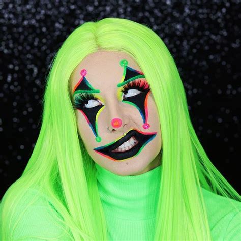 𝔸𝕪𝕠 ℂ𝕠𝕣𝕒𝕝𝕚𝕖 Sur Instagram 🖤🤡 Uv Neon Clown 🤡💚 Ttd