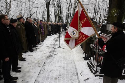 Uroczystosci Z Okazji 75 Rocznicy Smierci Marszalka Polski Edwarda