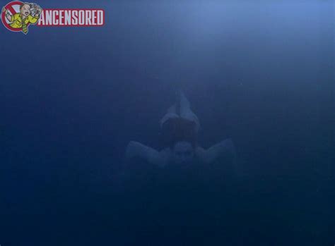 Naked Simone Elise Girard In The Hunger