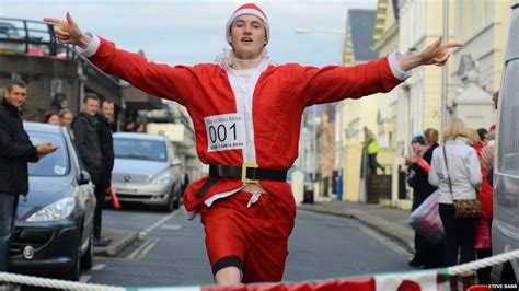 BBC News Manx Santa Dash 2012 More Than 130 People Compete