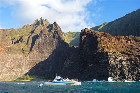 Niihau And Na Pali Coast Snorkel Boat Tour