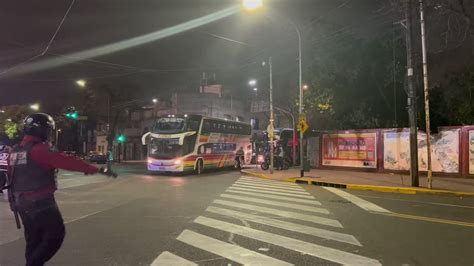 Raisa Simplicio on Twitter Ônibus torcedores do Flamengo