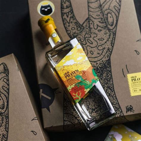Old Pilots Gin Art Edition 2021 Witrina