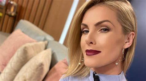 Ana Hickmann Aposta Em Conjunto Coladinho E Make Poderosa Para