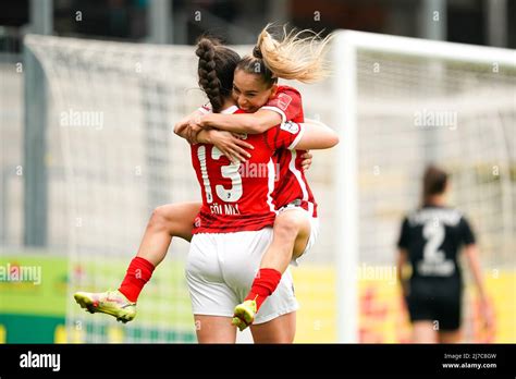 Sgs Essen Vs Sc Freiburg Hi Res Stock Photography And Images Alamy