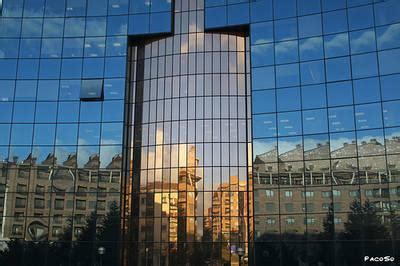 Reflexi N En Edificios Inteligentes Pamplona Navarra