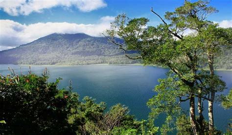 Hiking in Bali - 13 Best Trails & Hikes - Holidify