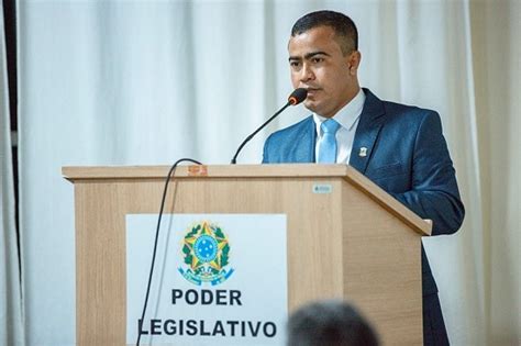 Presidente da Câmara de Riachão desmente prisão e expõe posse de arma