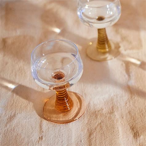 HK Living Swirl Vinglas Nude BASEMENT DESIGN