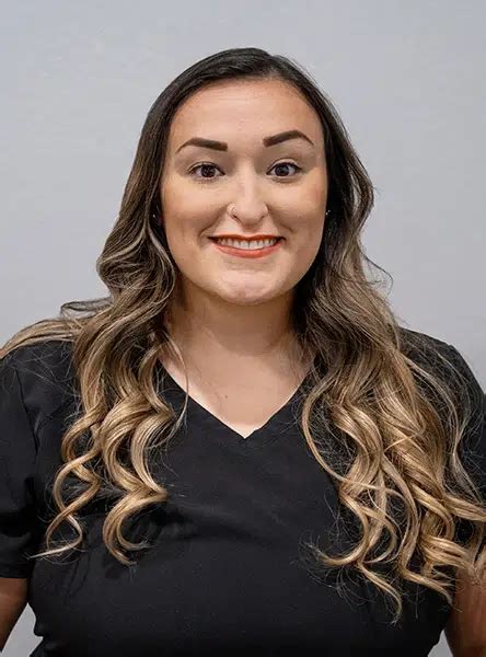 Amber Garza Best Dentist In New Braunfels