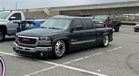 Bagged Chevy Dually Flatbed