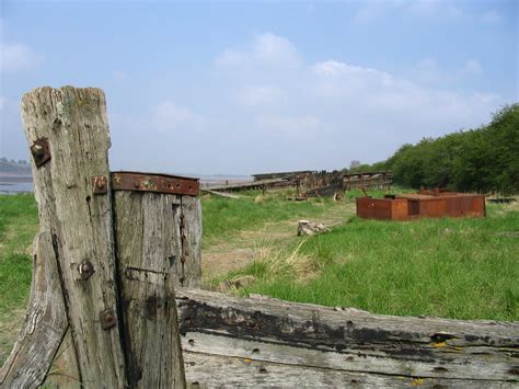 The Ships Graveyard - Sharpness, South Gloucestershire | Higgypop