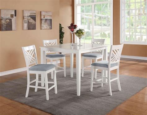 Standard Brooklyn White Counter Height Table + 4 Stools (18292) – TheFurnitureCo.net