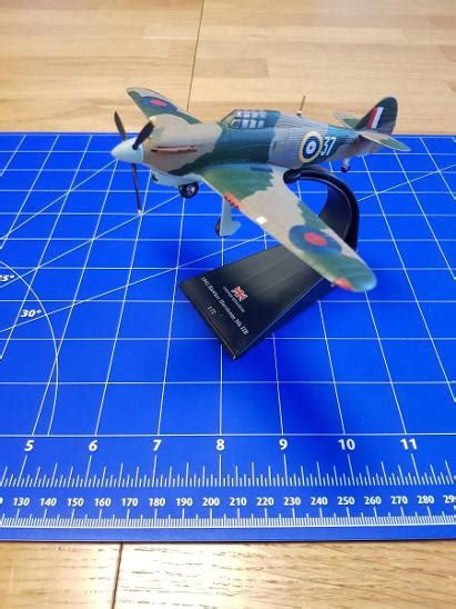 Amercom Kovový Model Letadla Hawker Hurricane Mkii B Aukro