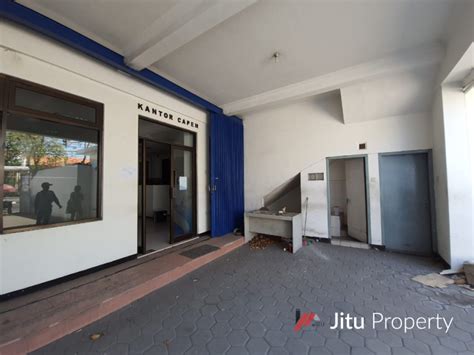 Dijual Ruko Raya Ex Kantor Bank Waru Sidoarjo Strategis Shgb