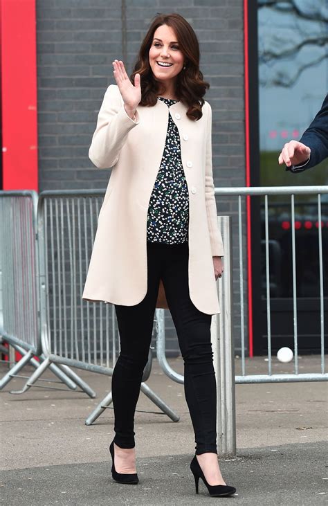 Kate Middleton Maternity Style Third Pregnancy Pics