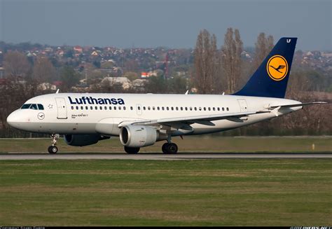 Airbus A319-114 - Lufthansa | Aviation Photo #1525457 | Airliners.net