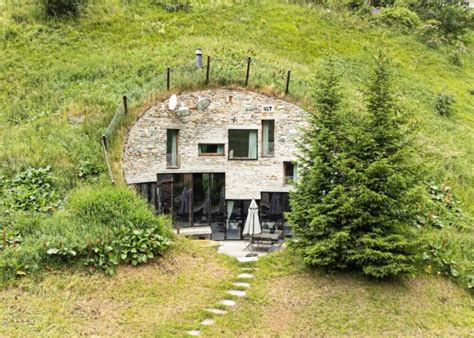 Underground homes hiding unbelievable surprises | lovemoney.com