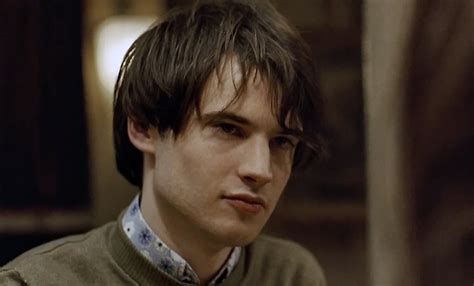 Daily early 2000s Tom Sturridge characters (@2000sTomS) / Twitter