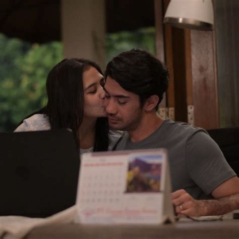 10 Intimate Moments Of Prilly Latuconsina And Reza Rahadian Hugging And