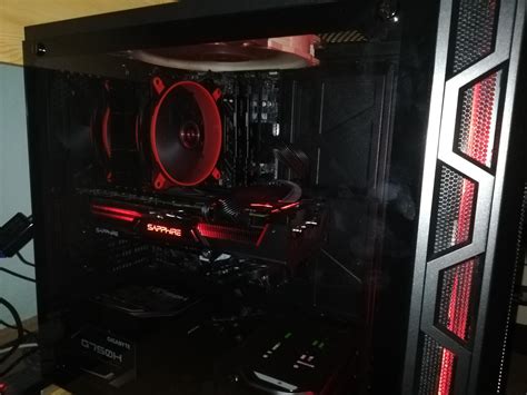 My New Setup Ryzen 7 3700x Sapphire Vega 64 Nitro Hyperx Fury 2x16 Gb 3200 Mhz Cl16 Asrock