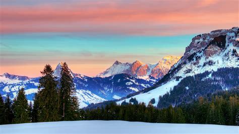 Schweiz, die Alpen, Winter, roten Himmel, Wolken, Schnee, Wald ...