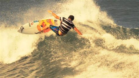 LAYBACK Maniobras de surf con Gony Zubizarreta y Artsurfcamp Capítulo