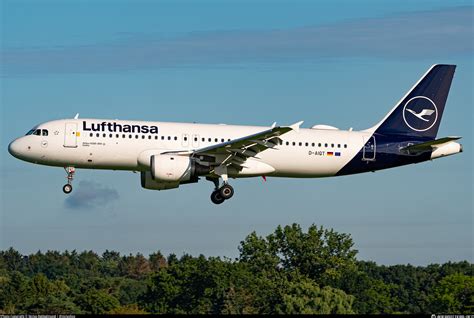 D Aiqt Lufthansa Airbus A Photo By Niclas Rebbelmund