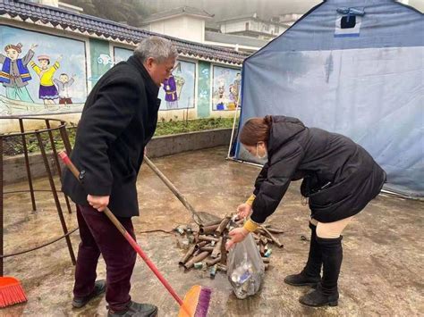 家居卫生大扫除，扮靓家园迎新年澎湃号·政务澎湃新闻 The Paper