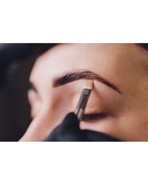 Formation Restructuration Des Sourcils Au Fil Et Henn