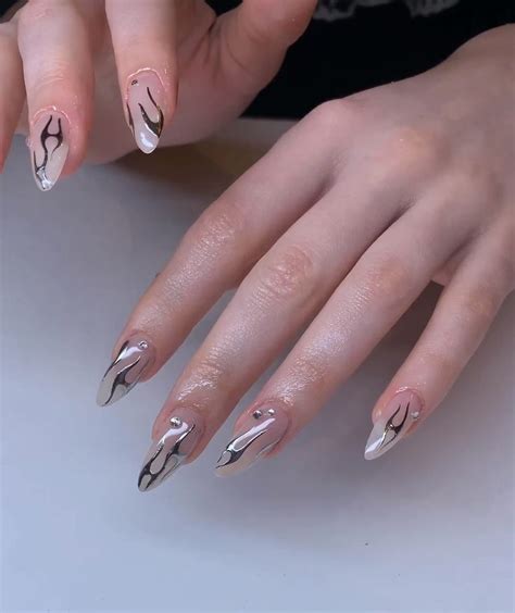 Cool Chrome Nails To Inspire You Cute Gel Nails Funky Nails Chic