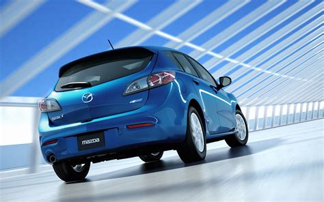 2012 Mazda3 Hatchback Photo Gallery - Motor Trend