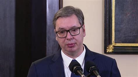 pink rs SRBIJA JE UZ NAROD NA KIM NEMA PREDAJE Vučić nakon sastanka