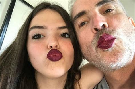 Tess Bu hija de Alfonso Cuarón sorprende en bikini Fama