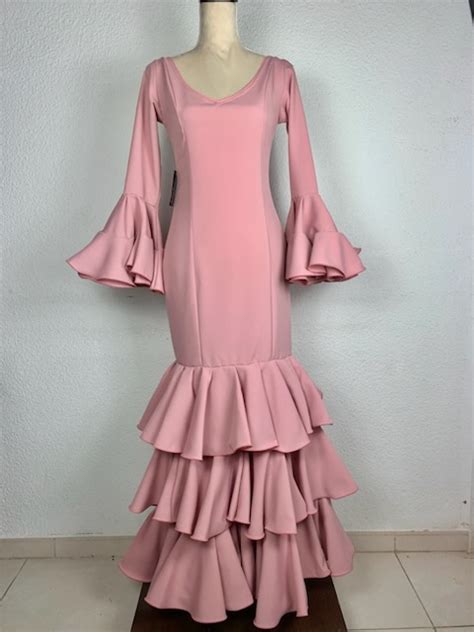 Modelo Volantes Rosa Nude Rosario Roman