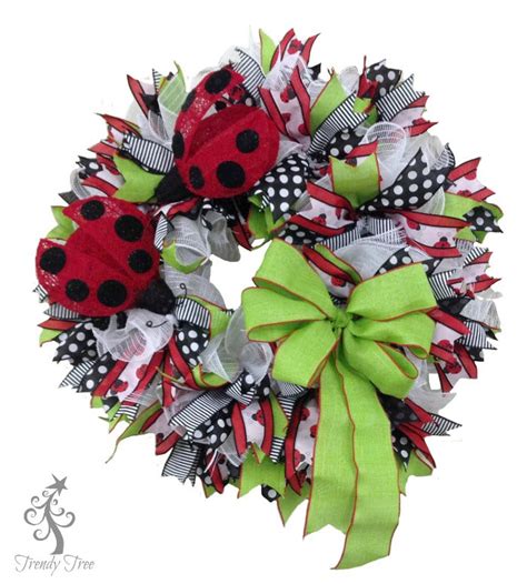 Ladybug Wreath Tutorial 2016 — Trendy Tree