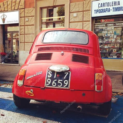 Red Fiat 500 – Stock Editorial Photo © 3290162_clashot #84621904