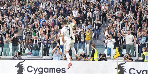 Cristiano Ronaldo Vince Il Braccio Di Ferro La Juve Dovr Pagare Quasi