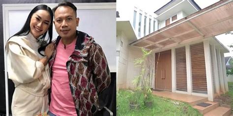 10 Potret Rumah Mewah Vicky Prasetyo Dan Kalina Ocktaranny Diadona Id