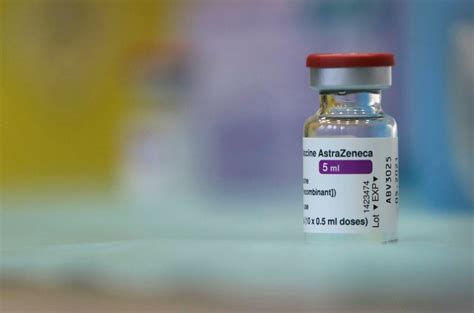 Astrazeneca Vaccine Shows Weakened Effectiveness Against South African