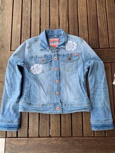 Mädchen Jeansjacke mit cooler Spitze 134 140 Kaufen auf Ricardo